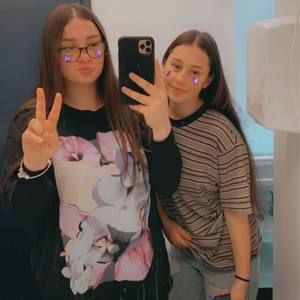 Meet your Posher, Olivia